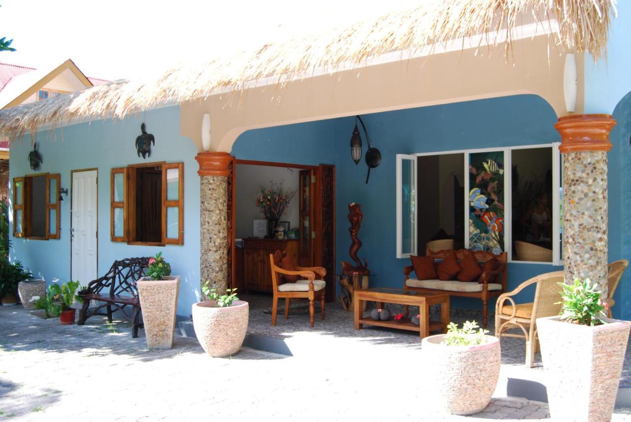 The Islander Hotel Grand Anse  Extérieur photo